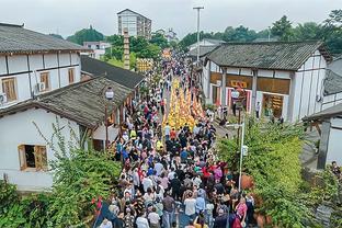 20岁7天！文班亚马0失误砍下三双 为NBA历史最年轻球员